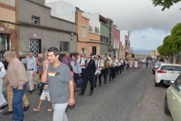 Misa y procesión en Hoya Aguedita (Foto 1-61) y en El Goro (Foto 62-115)