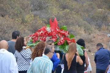 Misa y procesión en Hoya Aguedita (Foto 1-61) y en El Goro (Foto 62-115)