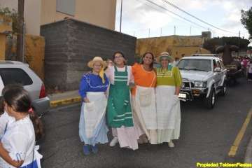 Romerías de Lomo Cementerio (Foto 1-10), La Majadilla (Foto 11-19) y del Valle de los Nueve Bajo ( Foto 20-41). Fotos gentileza de Teldeenfiestas.com