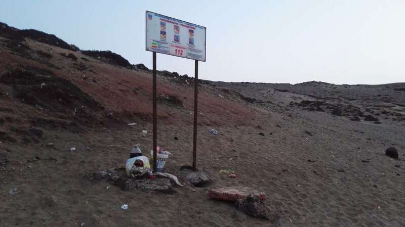 Aguadulce, una playa plaga de basura (Foto TA)