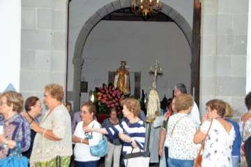 El santo de Asís se pasea por las calles de San Francisco-Telde (Foto Francisco Javier Santana)