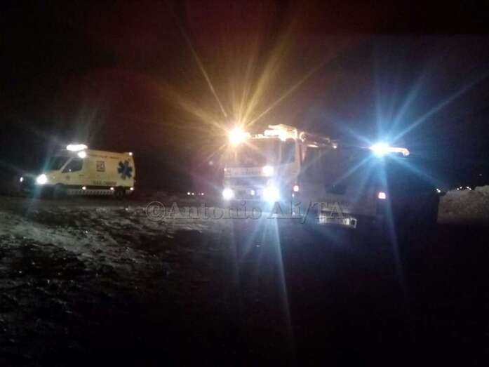 Archivo. Bomberos en la zona en una actuación reciente (Foto TA)