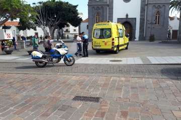 Caída de una mujer en la plaza de San Juan-Telde (Foto TA)