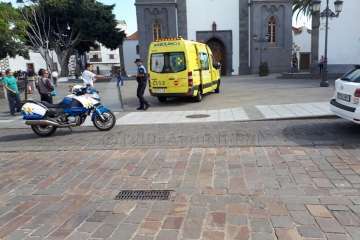 Caída de una mujer en la plaza de San Juan-Telde (Foto TA)