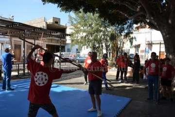 Exhibición del juego del garrote en Los Llanos de Telde (Foto TA)