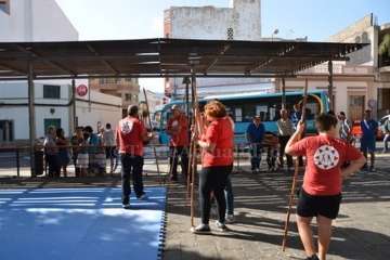 Exhibición del juego del garrote en Los Llanos de Telde (Foto TA)