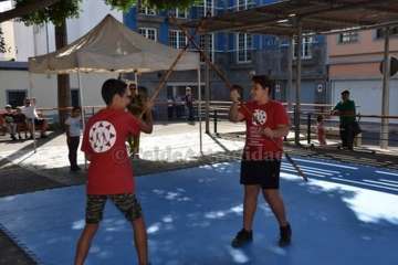 Exhibición del juego del garrote en Los Llanos de Telde (Foto TA)