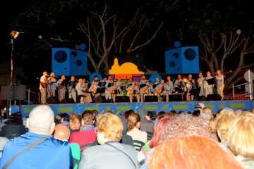 Encuentro de música popular en Los Llanos de Telde (Francisco J. Santana y Antonio Alí)