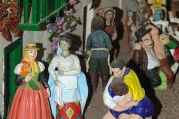 El belén de Manuel Sánchez abre Casas Nuevas a la Navidad (Foto TA)