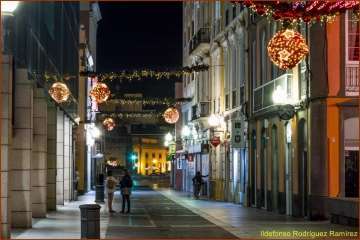 La Navidad ilumina las noches de Telde y la capital (Foto Ildefonso Rodríguez)