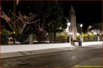 La Navidad ilumina las noches de Telde y la capital (Foto Ildefonso Rodríguez)