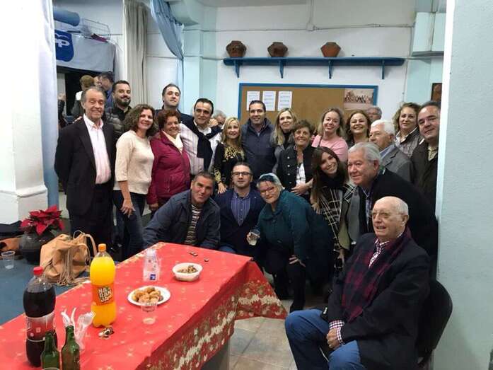El brindis navideño del PP tuvo lugar este jueves en su sede (Foto TA)