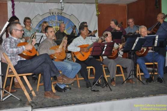Arnao llena de villancicos La Fraternidad (Foto Teldeenfiestas)