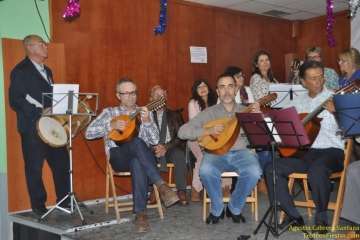 Arnao llena de villancicos La Fraternidad (Foto Teldeenfiestas)