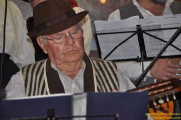 Arnao premia al joven valsequillero Aridane Peñate (Foto TA y TF)