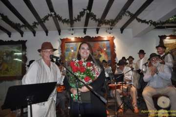 Arnao premia al joven valsequillero Aridane Peñate (Foto TA y TF)