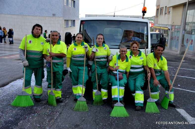 Parte del dispositivo de limpieza activado por el Ayuntamiento de Telde (Foto TA)