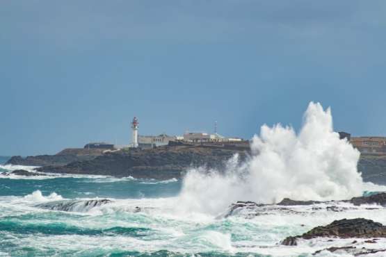 Viento y oleaje en la costa de Telde (Foto Antonio Rico)