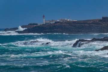 Viento y oleaje en la costa de Telde (Foto Antonio Rico)