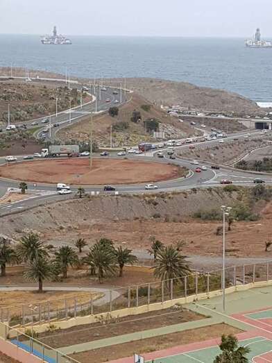 El suceso ocurrió poco antes de las 17.00 horas en la rotonda de El Mirador (Foto TA)