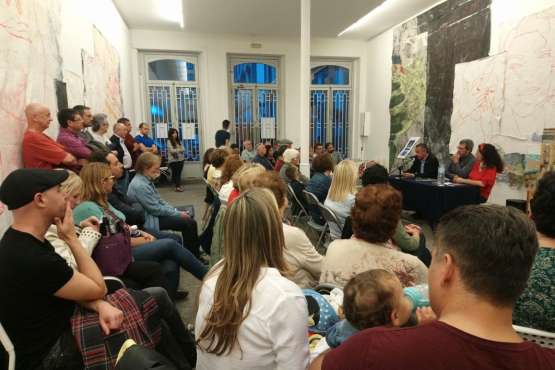 Éxito de la presentación del último libro del teldense González-Ruano (Foto TA)