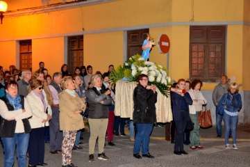 Procesión del Rosario de la Aurora de María Auxiliadora por Los Llanos de Telde (Foto TA)