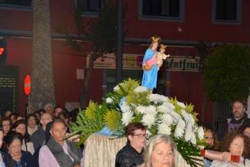 Procesión del Rosario de la Aurora de María Auxiliadora por Los Llanos de Telde (Foto TA)