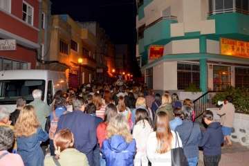 Procesión del Rosario de la Aurora de María Auxiliadora por Los Llanos de Telde (Foto TA)