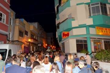 Procesión del Rosario de la Aurora de María Auxiliadora por Los Llanos de Telde (Foto TA)