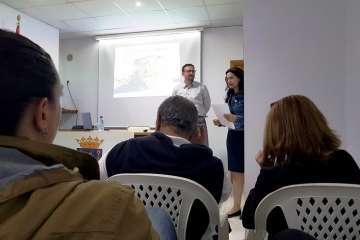 Didáctica charla de Galindo sobre el patrimonio cultural canario (Foto TA)