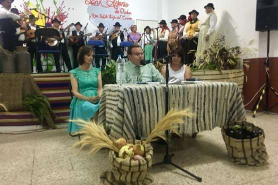 Pregón de las fiestas de Arenales 2018 (Foto TA)