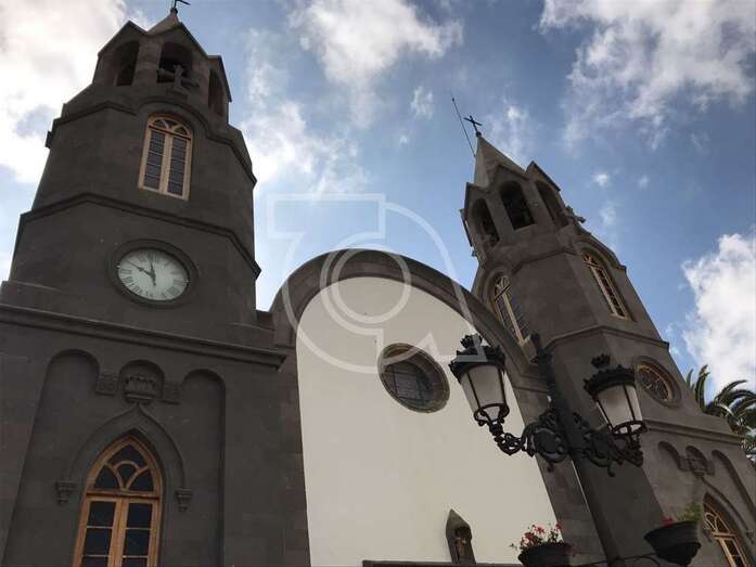 Las agujas del reloj se han quedado clavadas marcando las 09.59 horas (Foto TA)