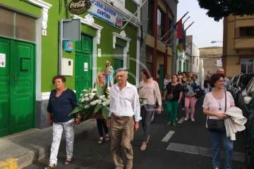 Procesión extraordinaria en Lomo Magullo (Foto TA)