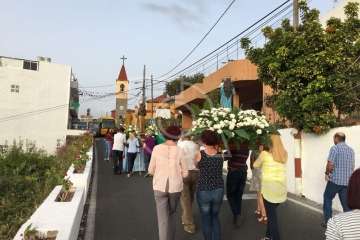 Procesión extraordinaria en Lomo Magullo (Foto TA)