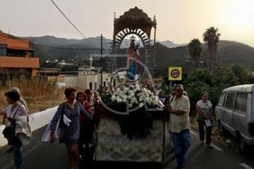 Procesión extraordinaria en Lomo Magullo (Foto TA)