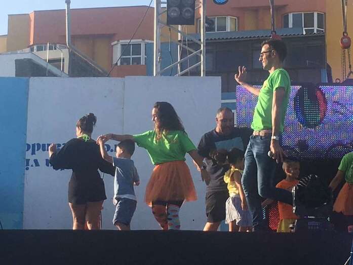 Momento de las actividades para el público de esta tarde en Melenara (Foto TA)