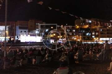 Gran éxito del espectáculo 'Sonrisas al sol' en Melenara (Foto TA)