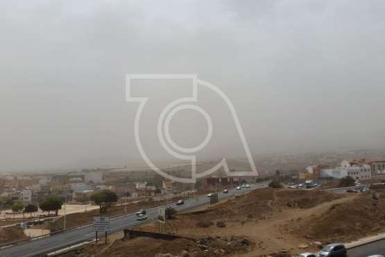 La calima 'sitia' a Telde (Foto Jesús Ruiz Mesa)