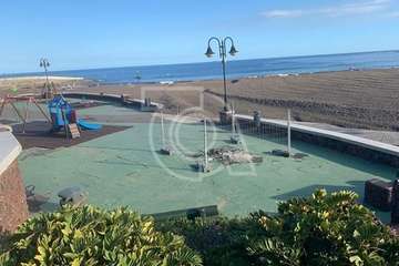 Melenara se queja del mal estado de parque infantil y de 'nuevas' moscas (Foto TA)