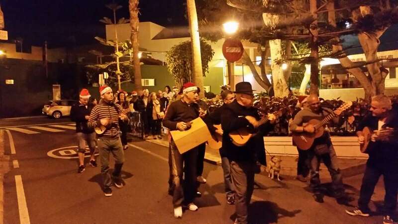 Momento del pasacalles parrandero