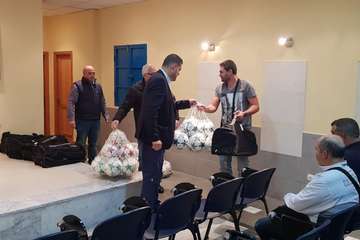 Telde entrega material deportivo a los clubes del 27Âº Torneo de Fútbol Base (Foto TA)