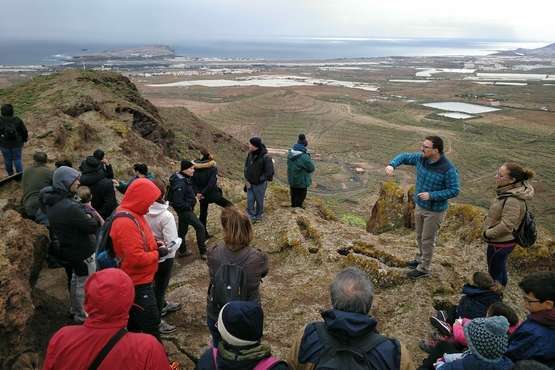Visita guiada a Cuatro Puertas por el arqueólogo Abel Galindo (Foto TA)