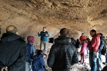 Visita guiada a Cuatro Puertas por el arqueólogo Abel Galindo (Foto TA)
