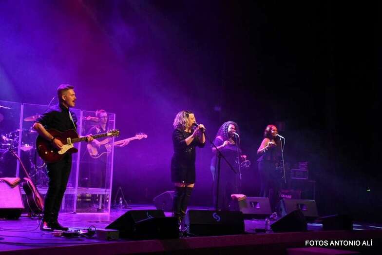 Momento del concierto de anoche en Telde (Foto Antonio Alí)