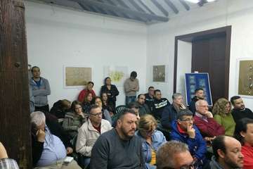 La reunión informativa tuvo lugar en la sede de El Casino de Telde (Foto TA)