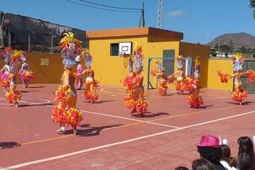 Los Diamantes divierte a los niños de Aldeas Infantiles (Foto TA)