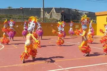 Los Diamantes divierte a los niños de Aldeas Infantiles (Foto TA)