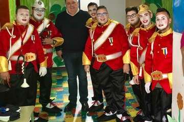 Los Nietos de SaryMánchez y Las Golisnionas dan la murga en los colegios de Telde (Foto TA)