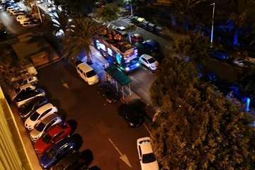 La carroza anunciadora del Carnaval ya recorre Telde (Foto TA)