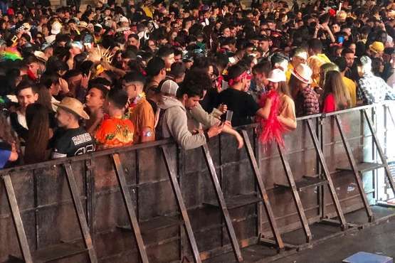  El piberío desborda el gran mogollón del Carnaval de Telde (Foto TA)